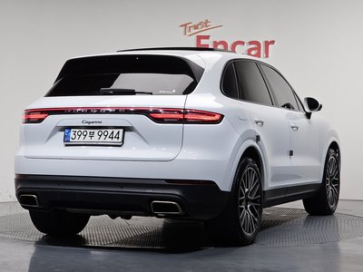 PORSCHE CAYENNE - 3
