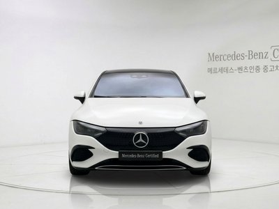 MERCEDES-BENZ EQE - 2