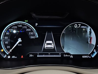 2021 Genesis GV70 photo 8