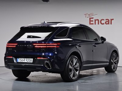 2021 Genesis GV70 photo 3
