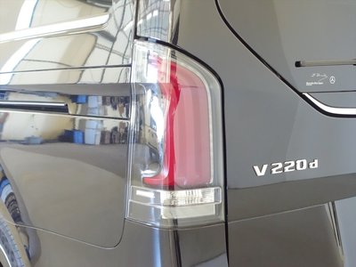 MERCEDES-BENZ V-CLASS - 9