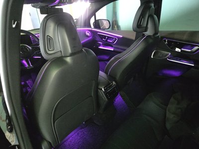 2023 Mercedes-BENZ EQE photo 9