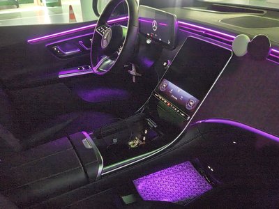 2023 Mercedes-BENZ EQE photo 5