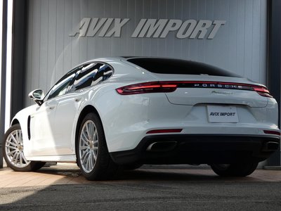 PORSCHE PANAMERA - 2