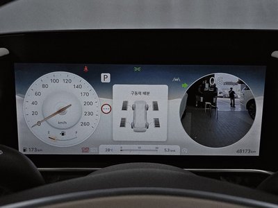 2022 Genesis G90 (RS4) — миниатюра 11