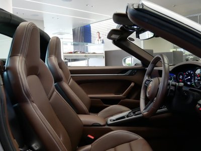 PORSCHE 911 - 7