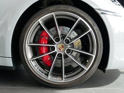 PORSCHE 911 - 5