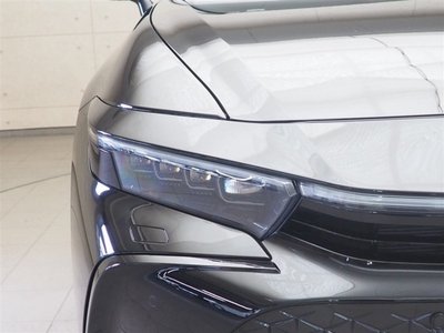 TOYOTA CROWN CROSSOVER - 8