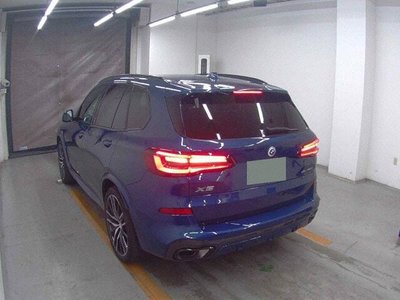 2023 BMW X5 — фото 1