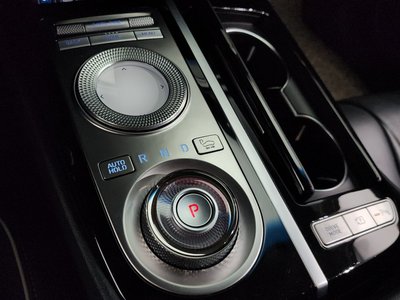 GENESIS G80 (RG3) - 9