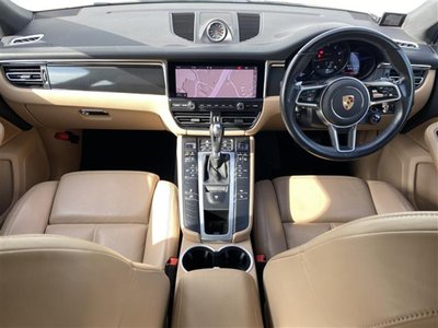 2020 Porsche MACAN — фото 2
