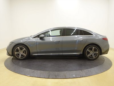 MERCEDES-BENZ EQE - 4