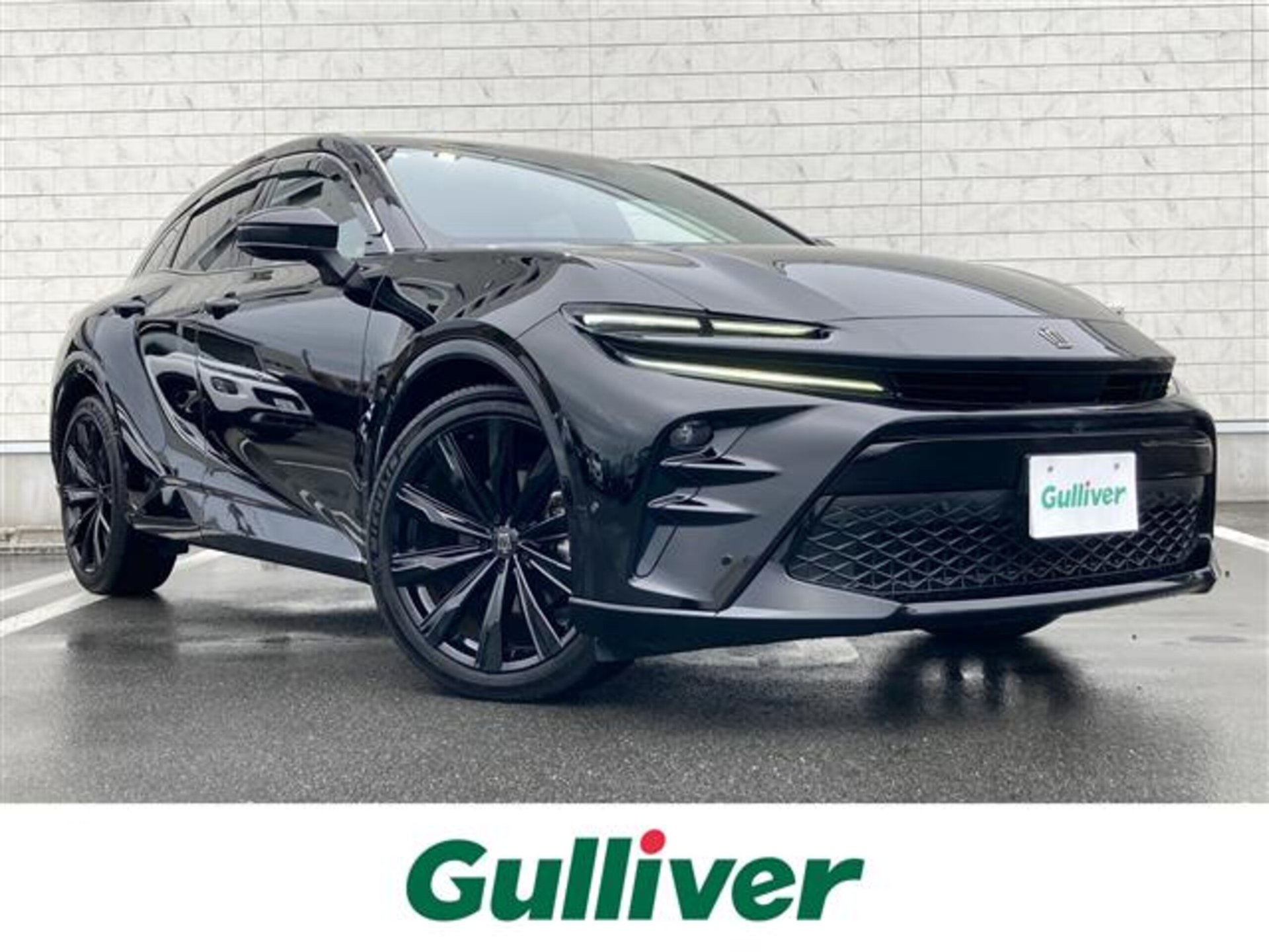 TOYOTA CROWN SPORT - View 1