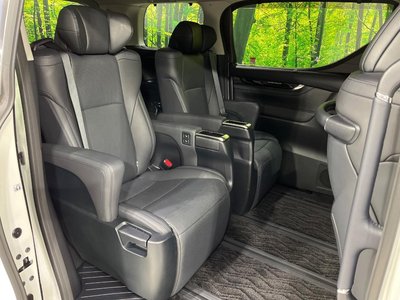 TOYOTA ALPHARD - 9