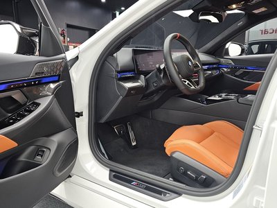 2025 BMW M5 — миниатюра 13