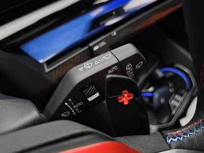 2025 BMW M5 — миниатюра 30