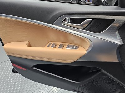 2021 Genesis THE NEW G70 — миниатюра 14