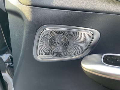 MERCEDES-BENZ GLC - 8