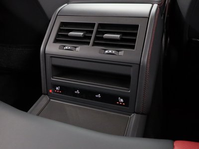 PORSCHE PANAMERA - 8