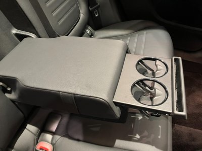 MERCEDES-BENZ GLC - 10