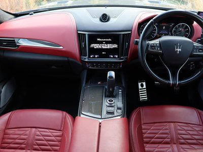 MASERATI LEVANTE - 2