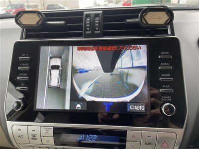 TOYOTA LAND CRUISER - 4