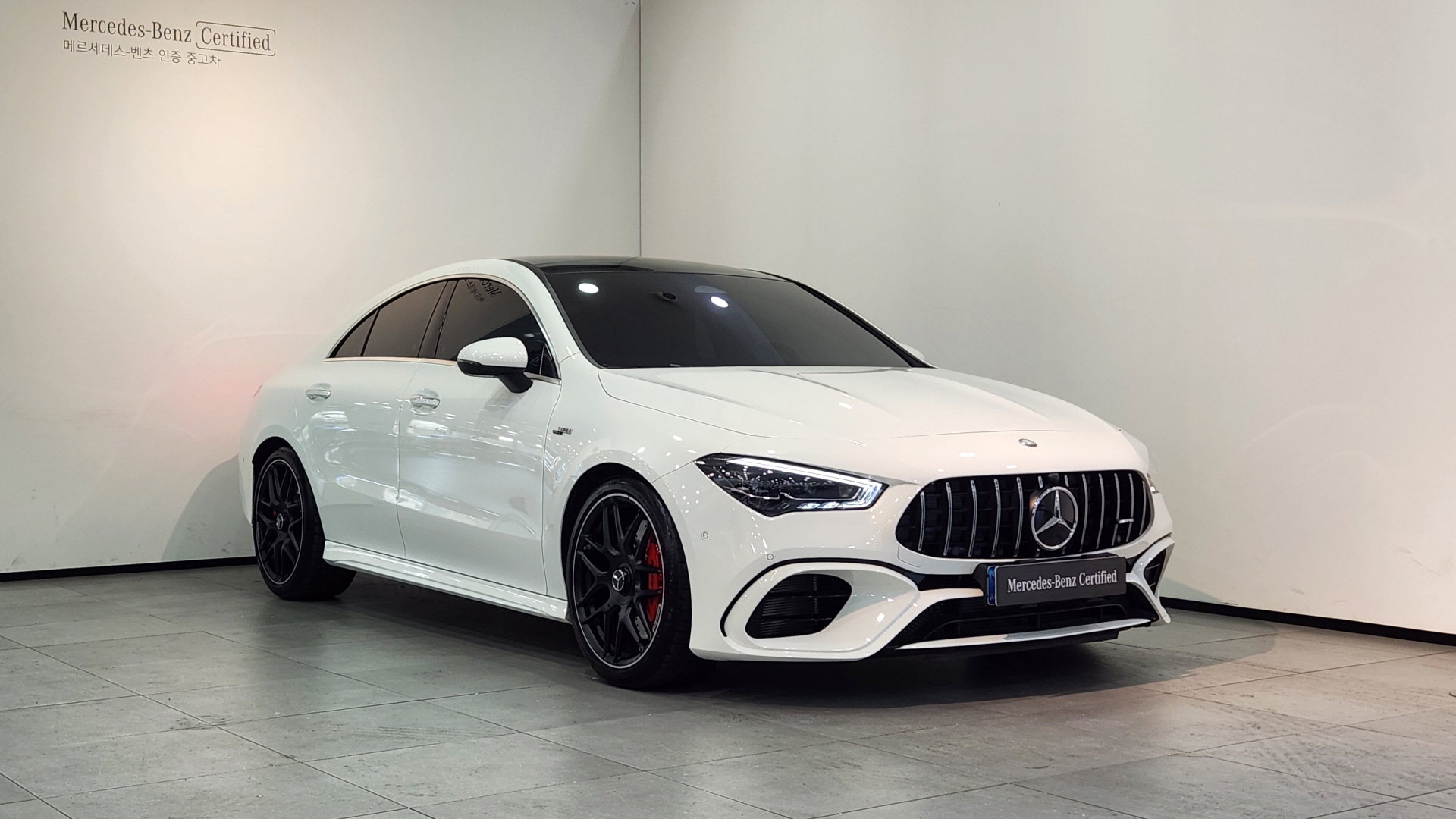 MERCEDES-BENZ CLA - View 1