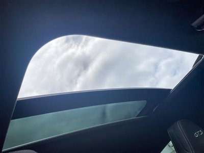 PORSCHE PANAMERA - 3