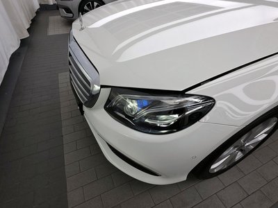 MERCEDES-BENZ E-CLASS - 9