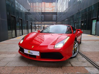 FERRARI 488 SPIDER