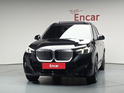BMW IX1 - 2