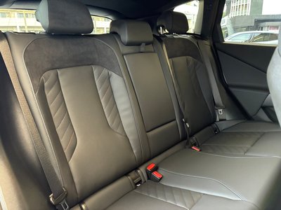 2025 BMW X3 — миниатюра 24