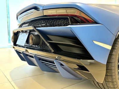 LAMBORGHINI HURACAN - 4