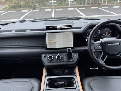 LAND ROVER DEFENDER 110 X 3.0L D300 - 5