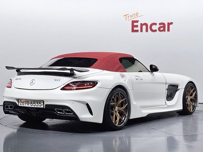 صورة 4 لـ 2012 Mercedes-BENZ SL AMG