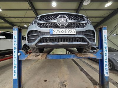 MERCEDES-BENZ GLE - 1