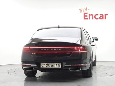 صورة 3 لـ 2022 Genesis G90 (RS4)
