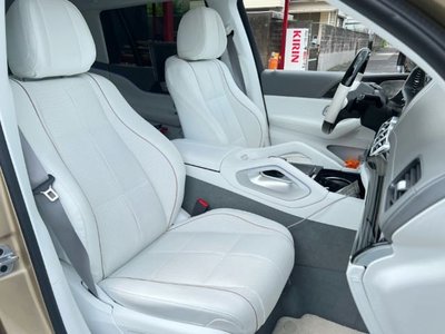 2023 Mercedes-BENZ GLS thumbnail 35