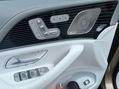 2023 Mercedes-BENZ GLS thumbnail 34