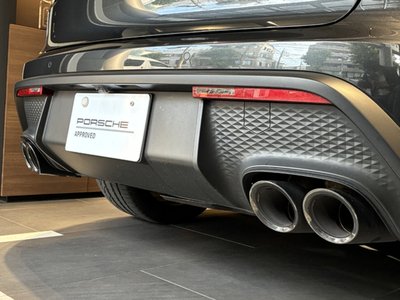 2026 Porsche MACAN thumbnail 19