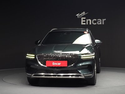 صورة 2 لـ 2023 Genesis GV70