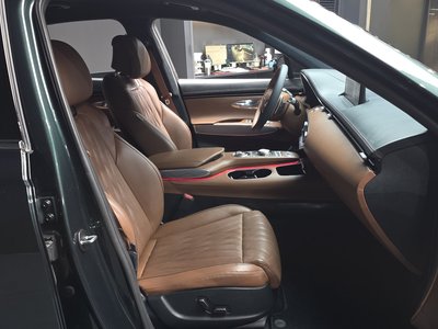 صورة مصغرة 17 لـ 2023 Genesis GV70