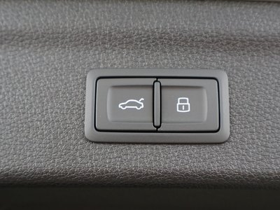 2025 AUDI Q3 缩略图 32