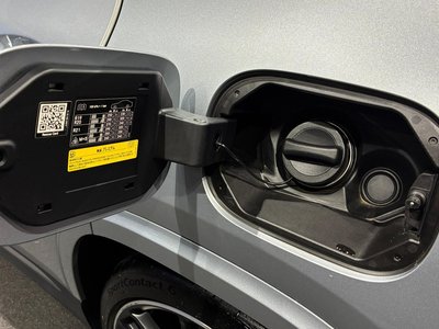 2025 Mercedes-BENZ GLA AMG — миниатюра 12
