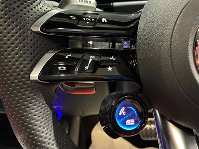 2025 Mercedes-BENZ GLA AMG — миниатюра 38