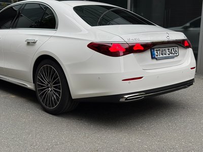 MERCEDES-BENZ E-CLASS - 4