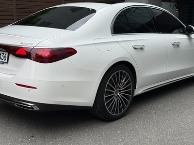 MERCEDES-BENZ E-CLASS - 6