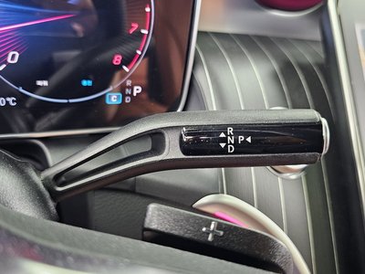 2025 Mercedes-BENZ GLC 缩略图 12