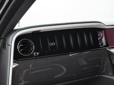 2025 ROLLS-ROYCE CULLINAN — миниатюра 30