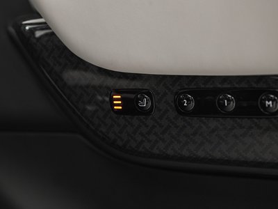 2025 ROLLS-ROYCE CULLINAN — миниатюра 27